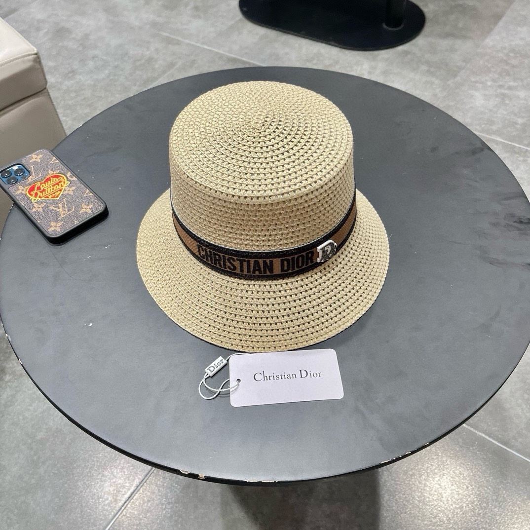 Christian Dior Caps